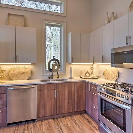 Upscale And Quiet Paducah Retreat On 15 Acres! Villa Bagian luar foto