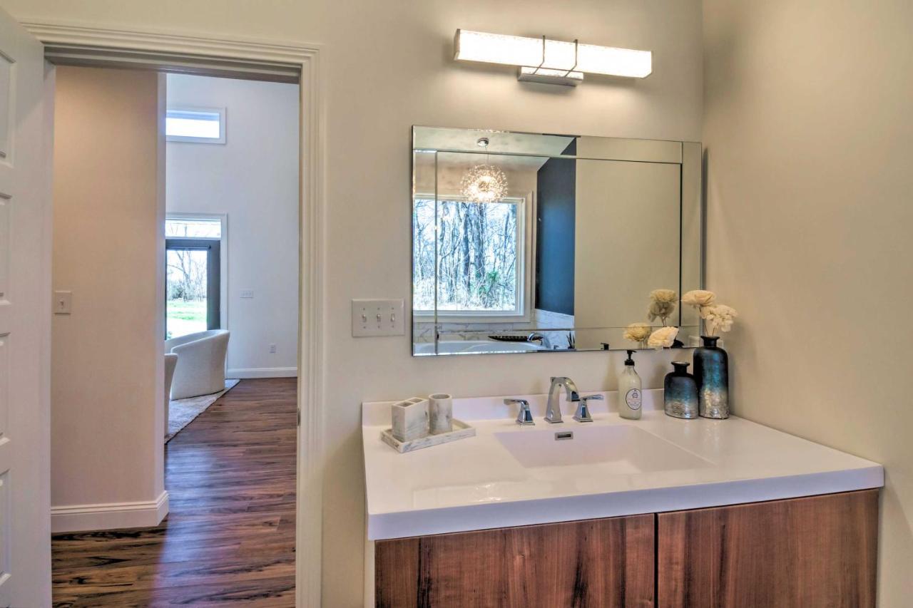 Upscale And Quiet Paducah Retreat On 15 Acres! Villa Bagian luar foto