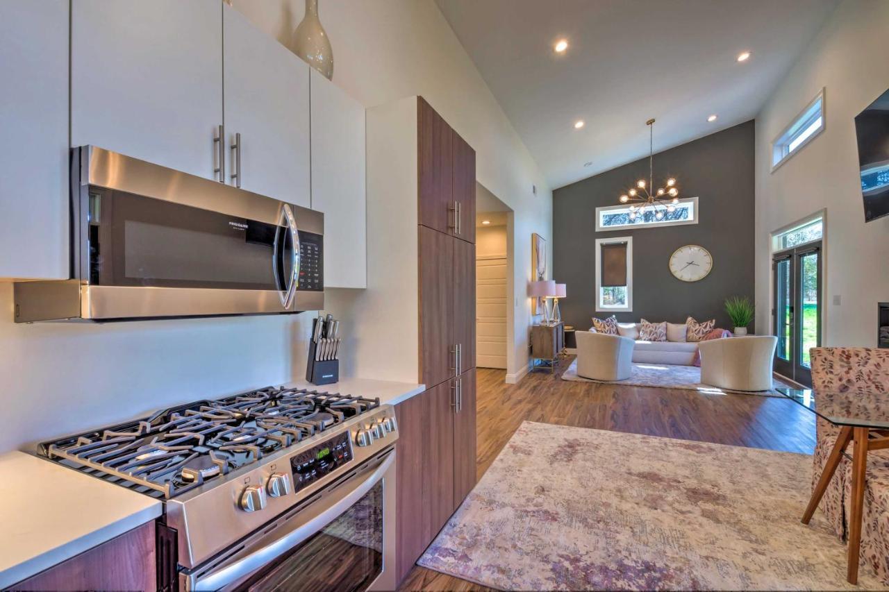 Upscale And Quiet Paducah Retreat On 15 Acres! Villa Bagian luar foto